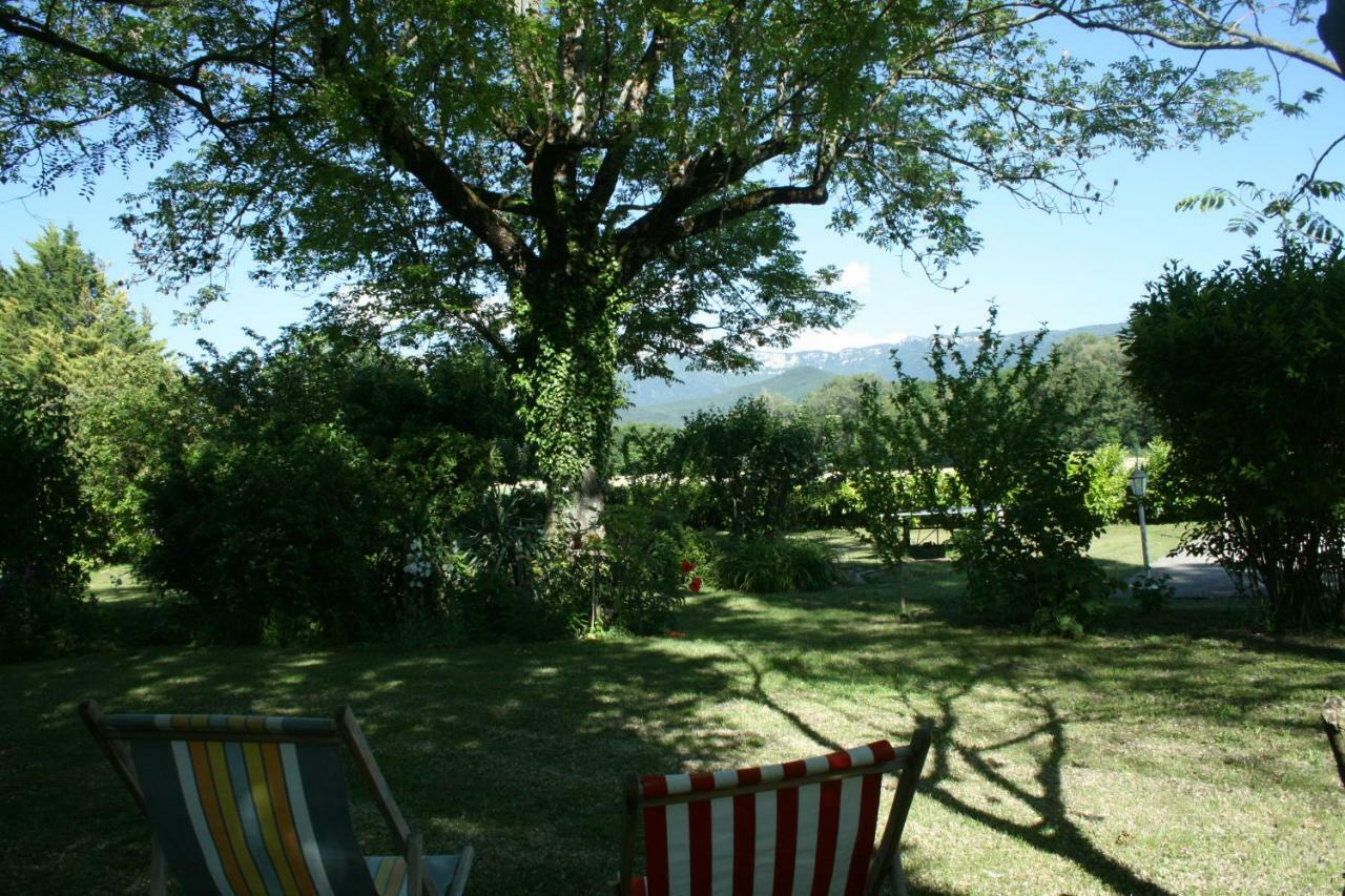 Hotel Le Domaine Des Rouges Queues Chateaudouble  Zewnętrze zdjęcie